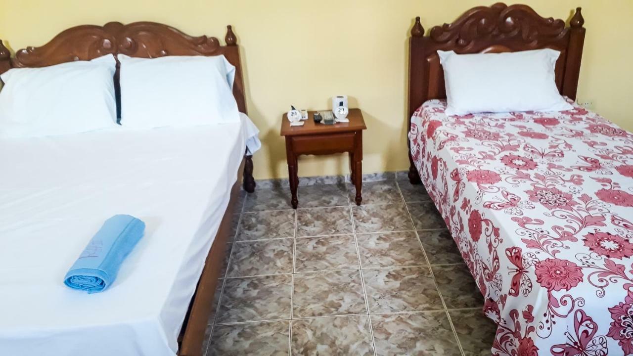 Hotel Regional II Coari ภายนอก รูปภาพ